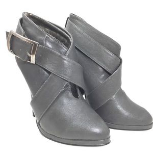 Forever 21 high heel ankle booties